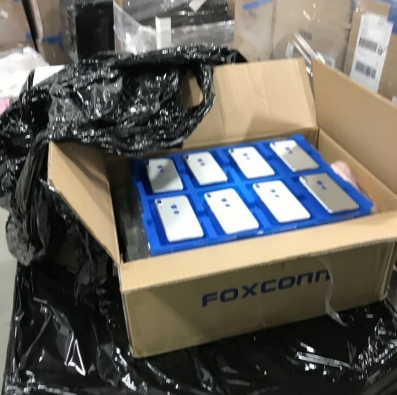 Apple rumored to ditch plans for on-screen Touch ID in iPhone 8