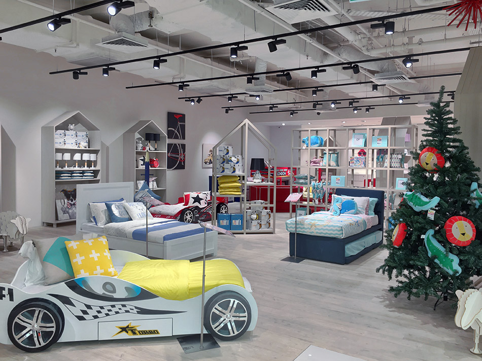 Harvey Norman's flagship store at Millenia Walk is big, pretty, and