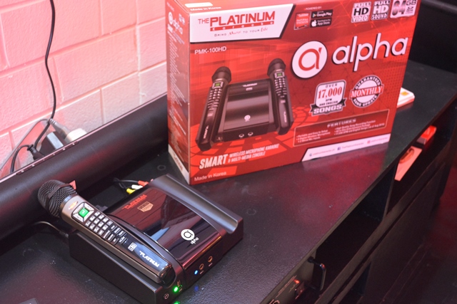 platinum karaoke bluetooth speaker & microphone